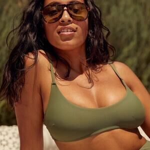 Aerie Olive Scoop Bikini Top XL NWT – Minimalist Adjustable Swim Bralette